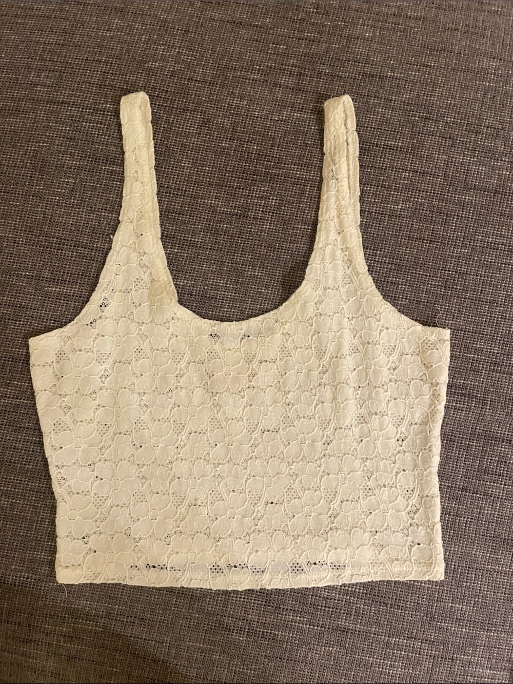 Hollister Vintage Cream Floral Crop Top
